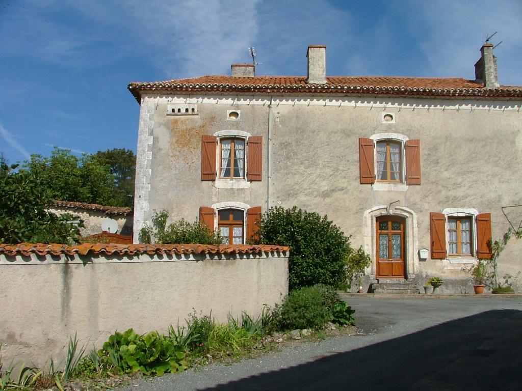 Le Petit Lavoir Saint-Paul-Lizonne Kültér fotó