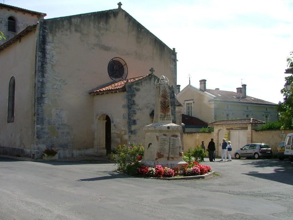 Le Petit Lavoir Saint-Paul-Lizonne Kültér fotó