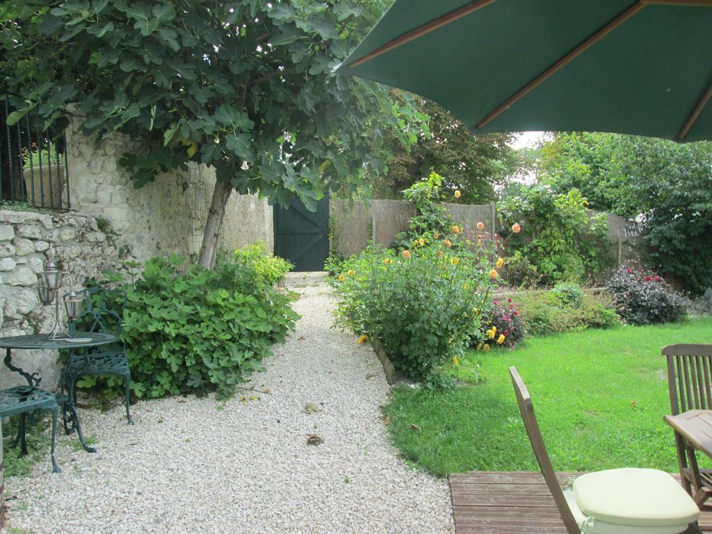 Le Petit Lavoir Saint-Paul-Lizonne Kültér fotó